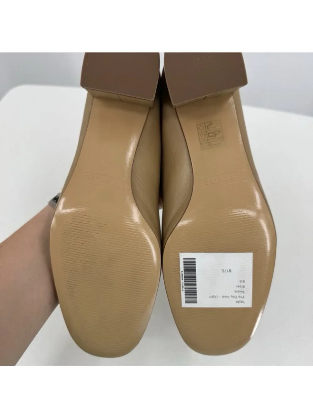 Everlane Italian Leather Day Heel Light Taupe 6.5 Women's Elastic Back Comfort